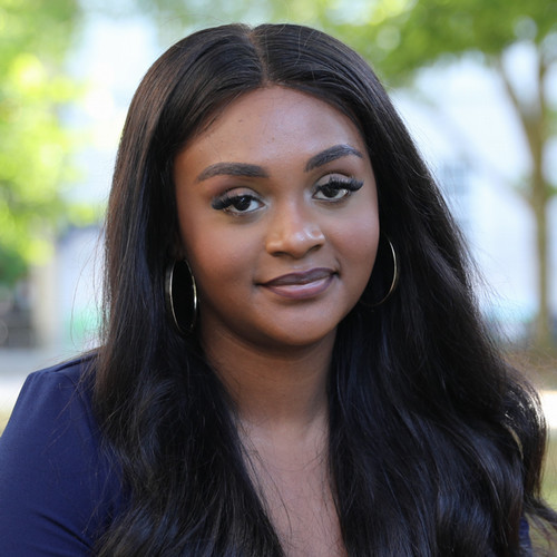 Charlize Samuels Headshot